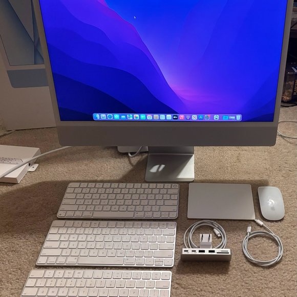 2021 iMac 24” M1 (8 CPU/8 GPU) w/Touch ID +Magic Trackpad + Magic Mouse 2+EXTRAS - Picture 1 of 10